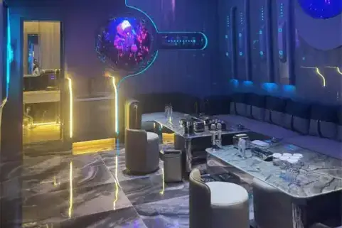济南夜店招聘酒水促销员欢迎应聘夜场闯出一片天地